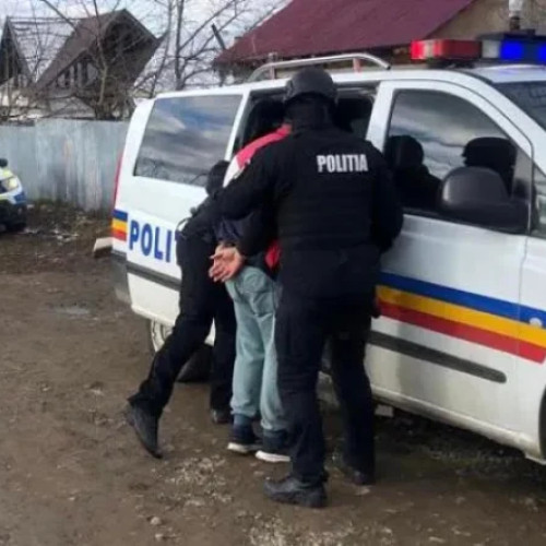 Bătrân bătut cu brutalitate în curtea unei biserici