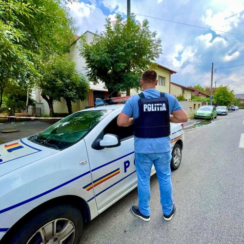 Tentativa de omucidere în Pitești: o femeie de 28 de ani, înjunghiată