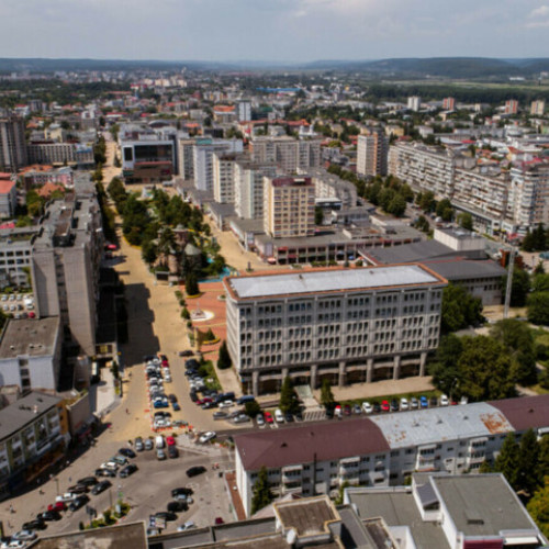 Termo Calor Confort SA finalizează primul sistem public de panouri solare termice din România