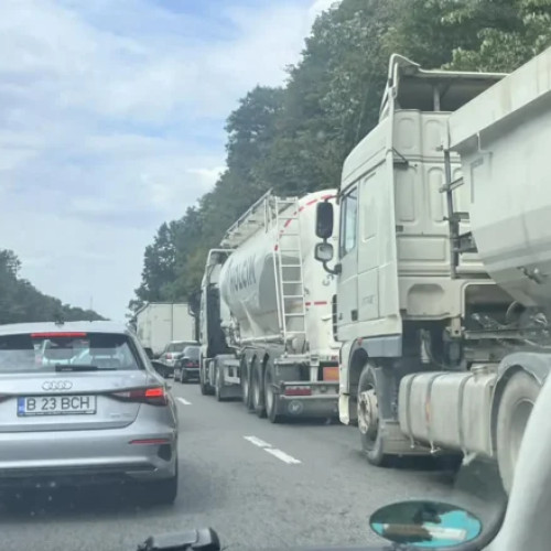 Trafic blocat pe Autostrada Pitești - București din cauza unui accident rutier