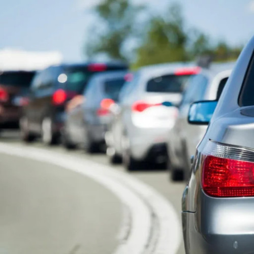 Accident rutier grav pe autostrada A2, traficul oprit