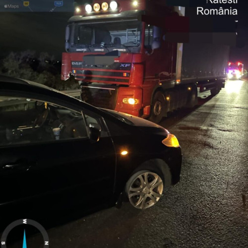 Accident grav pe A1! Un bărbat și doi copii răniți!