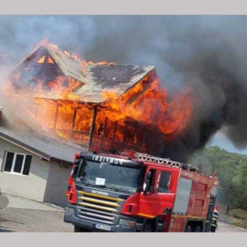 Incendiu violent la un restaurant de pe Autostrada Pitesti - Bucuresti