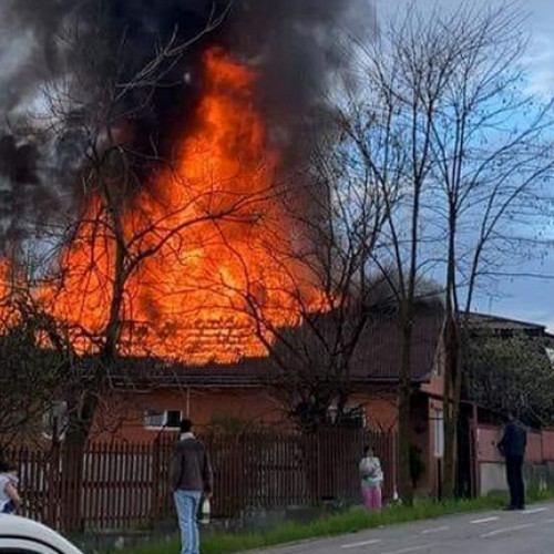 Incendiu devastator într-o casă din comuna Beleti-Negrești