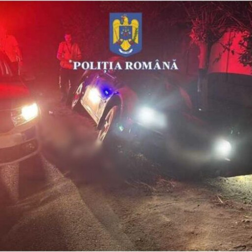 Poliția a tras focuri de armă pentru a opri un șofer fără permis