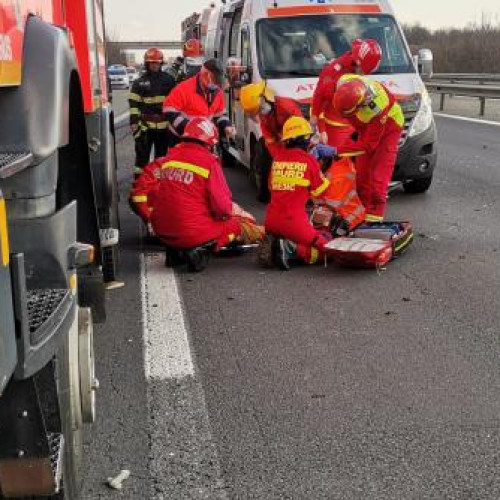 Bărbat în stare critică după un accident pe Autostrada A1