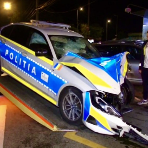 Tânărul din Pitești implicat într-un accident cu autospeciala Poliției în timpul unei curse ilegale