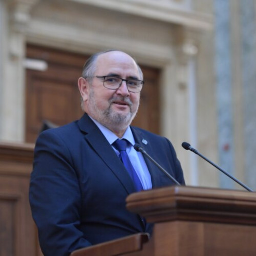 Sen. Danut Bica, PNL Argeș: “Sprijin pentru comunitatea școlară și un învățământ de calitate”