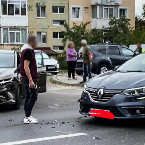 Accident rutier în apropierea Colegiului &quot;Alexandru Odobescu&quot; din Pitești