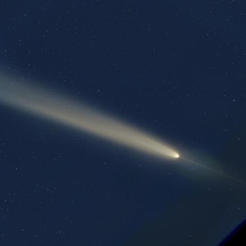 Noi imagini cu cometa Tsuchinshan-ATLAS și o iluzie optică fascinantă