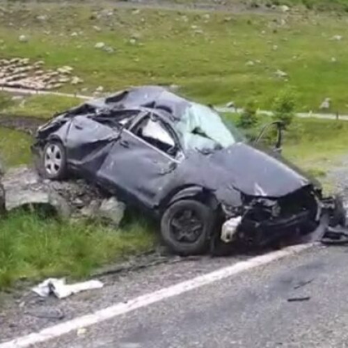 Trafic dificil pe Transfăgărășan după un accident rutier