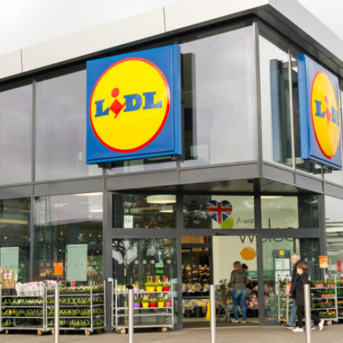 Alerta alimentară la LIDL! Produse retrase din cauza riscurilor