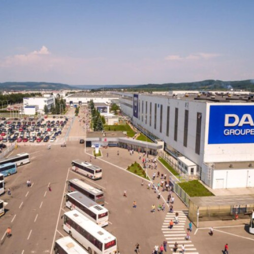 Dacia lansează modelul Bigster HYBRID 155 cu un motor dezvoltat în Spania