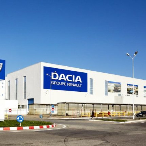 Anunț Surprinzător de la Dacia: Ce se întâmplă cu Noile Modele?