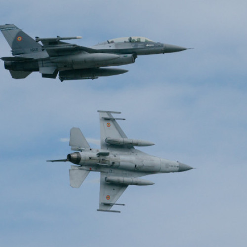 Video Olanda donează României 18 avioane de luptă F-16. Corespondență de la summitul NATO de la Haga