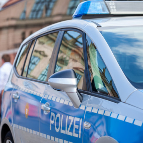 Un bărbat afgan, împuşcat mortal după ce a atacat un ofiţer de poliţie în Germania