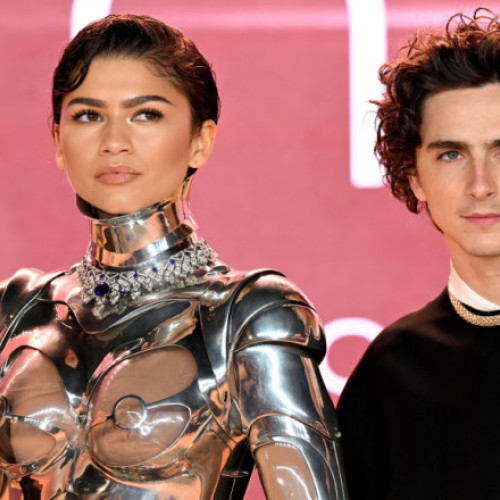 „Premiera mondială a filmului „Dune: Part Two” la Londra: Timothée Chalamet și Zendaya au fermecat fanii cu ținutele lor inspirate din lumea Dune”