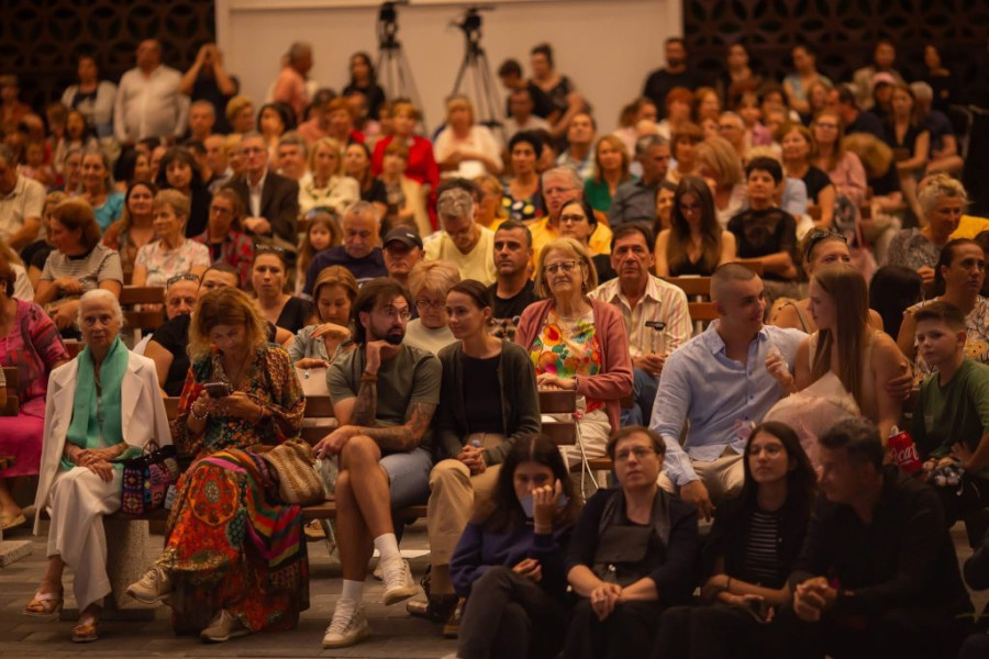 Filarmonica Pitești deschide stagiunea cu un concert simfonic la Centrul Multifuncțional