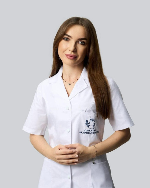Iuliana Paraschivescu, fosta elevă a Colegiului „Zinca Golescu”, performanță în medicină la Barcelona