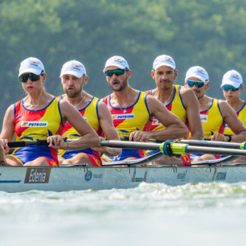 Echipajul 8+1 mixt al României a câștigat aurul la mondialul de canotaj de la Shanghai