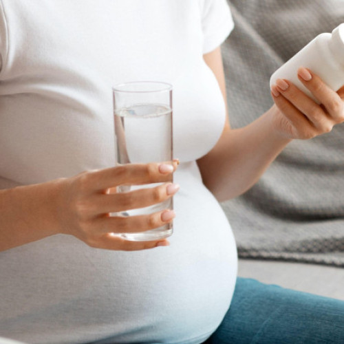 Studiile arată că acetaminofenul nu crește riscul de autism în sarcină