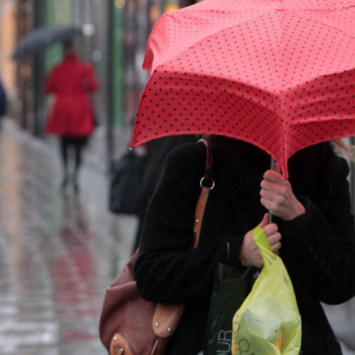 Finalul de septembrie aduce vreme rece și ninsori la munte în România