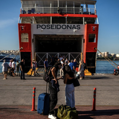 Greva generală de 24 de ore în Grecia afectează transportul și serviciile publice