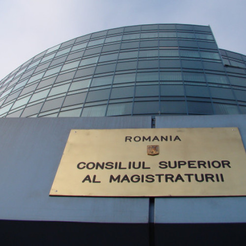 CSM contrazice premierul Bolojan privind pensiile magistraţilor şi jalonul PNRR