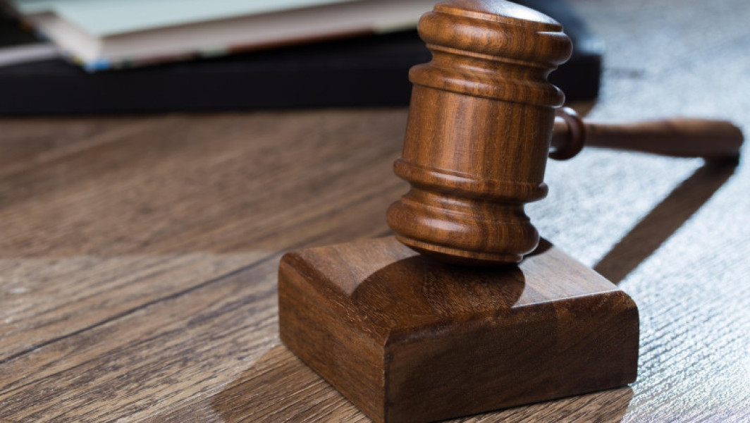 Judecătoare de la Tribunalul Bucureşti trimisă în judecată pentru întârziere la redactarea motivării
