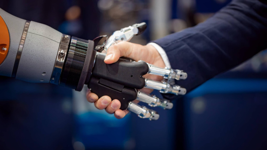 Un studiu Microsoft identifică joburile cel mai expuse automatizării prin inteligență artificială