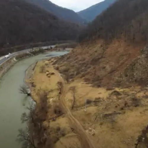 Au inceput defrisarile pe Autostrada Pitești - Sibiu în Lotul Boița - Cornetu! Când se vor desfășura primele lucrări?