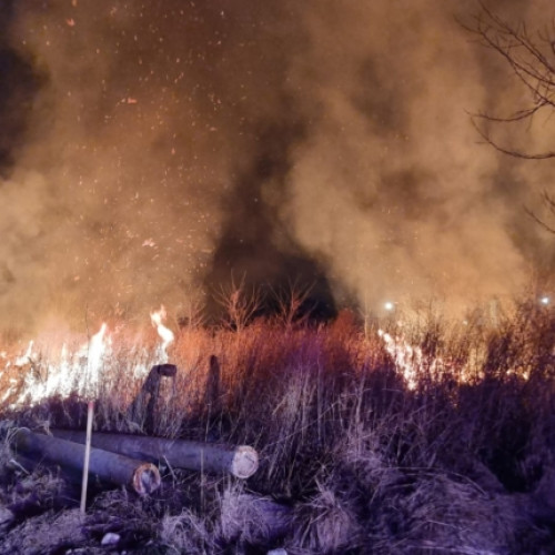 Bogați. Incendiu devastator! Autoritățile luptă pentru a stinge flăcările!