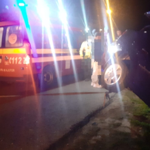 Accident rutier grav în Mioveni: Șoferul a pierdut controlul mașinii și a ajuns în șanț