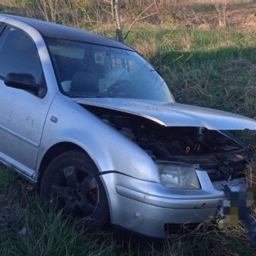 Carambol la Lunca Corbului: Două vehicule distruse în accident!