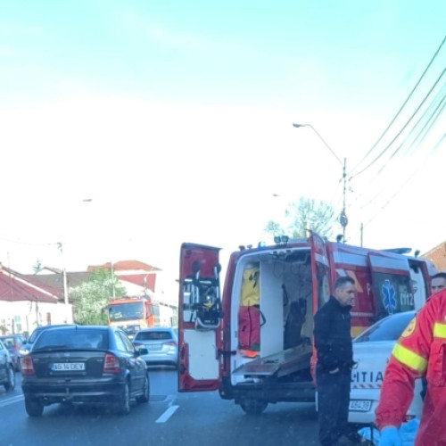 Stirile Diminetii: "Șofer de 47 de ani, găsit decedat în stația autobuz din Pitești; Autoritățile încearcă să stabilească cauza mortii