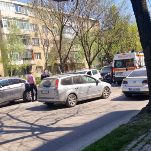 Accident grav în Pitești: Două femei au fost rănite într-un carambol pe strada Negru Vodă!