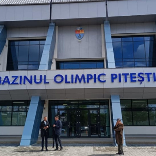 Bazinul Olimpic din Pitești va fi închis temporar pentru serviciile de dezinfecție".