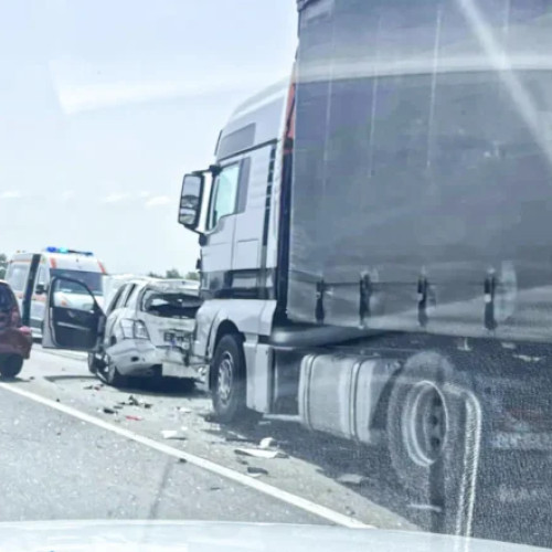 Două persoane rănite într-un grav accident pe autostrada Pitești - București