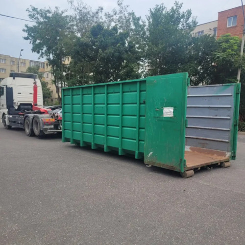 Pitestenii pot depozita deșeurile voluminoase și DEEE în containere speciale